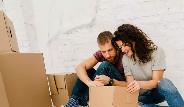 couple preparing for a house move